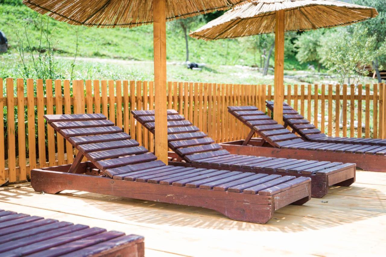 Madre Natura Glamping Ulcinj Bagian luar foto